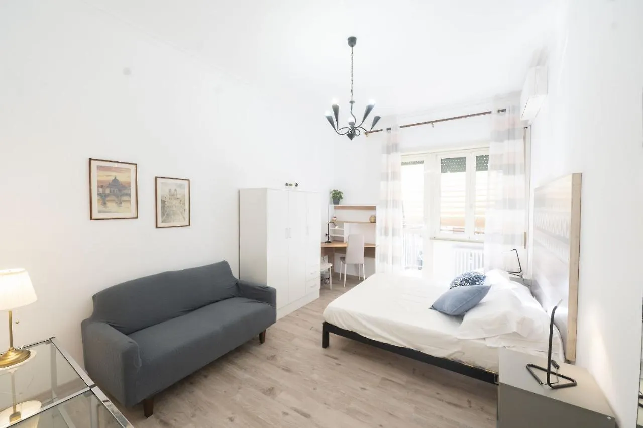 Lovely Apartment In Hip And Vibrant Pigneto Rome Italy
